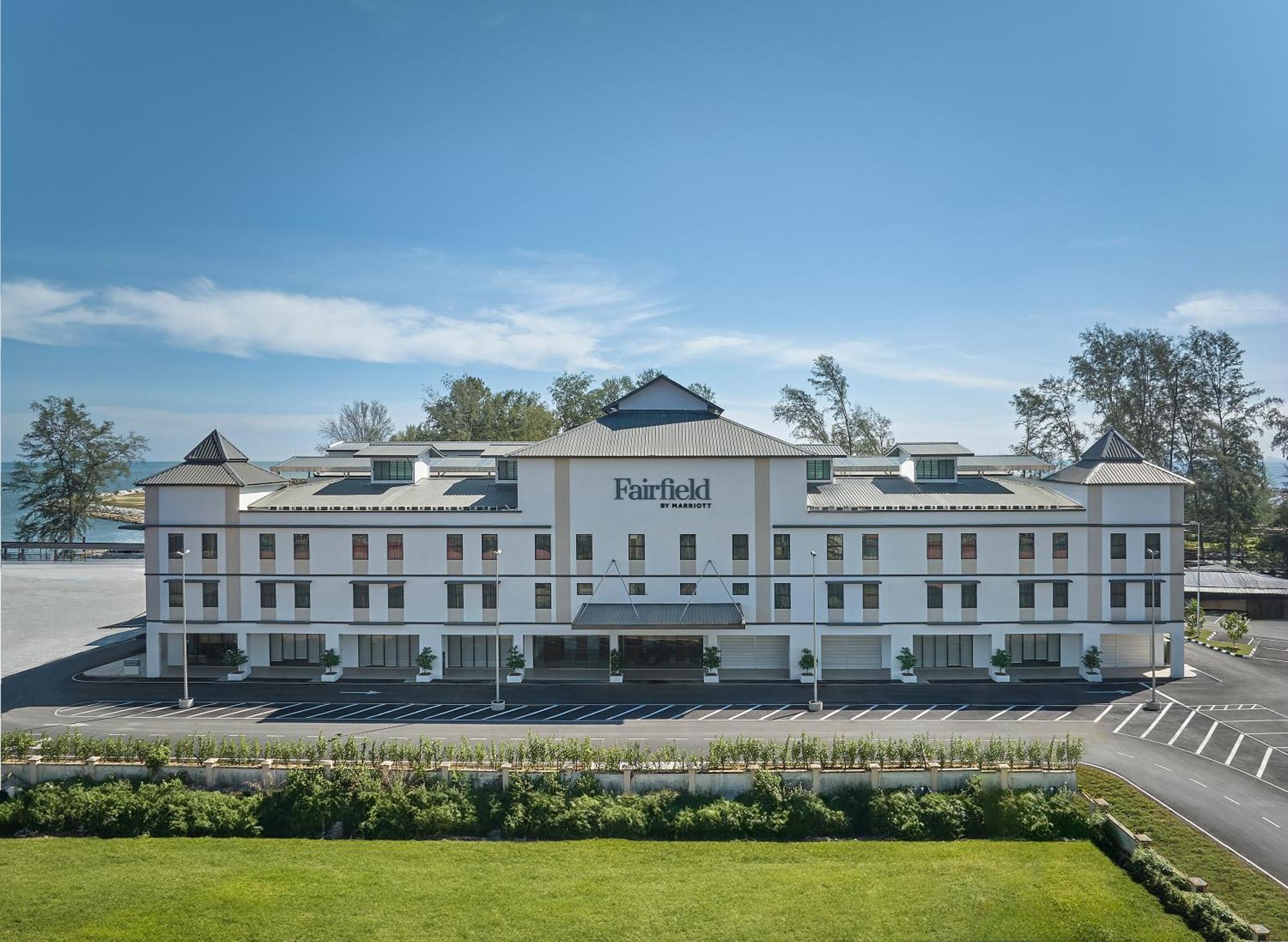 Fairfield By Marriott Hotel *